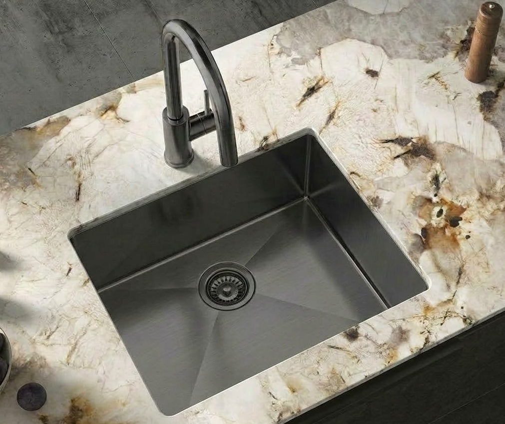AYANA Monolith Seamless Sink